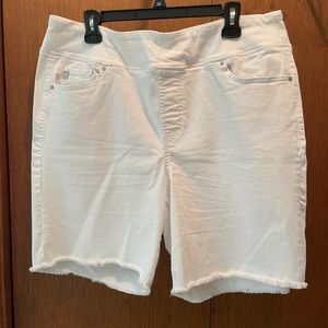 Belle by Kim Gravel Tripleluxe Denim Shorts, White, Size 18W